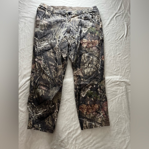 Magellan Outdoors Gray and Brown Apparel - Picture 1 of 6